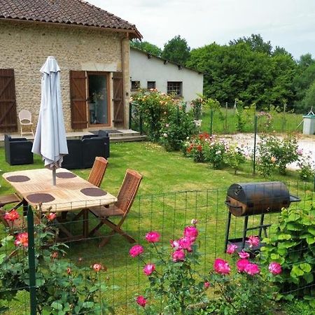 شقة Chez Lucia A 15Min De Perigueux A 6Km Autoroute A89 Eglise-Neuve-de-Vergt المظهر الخارجي الصورة
